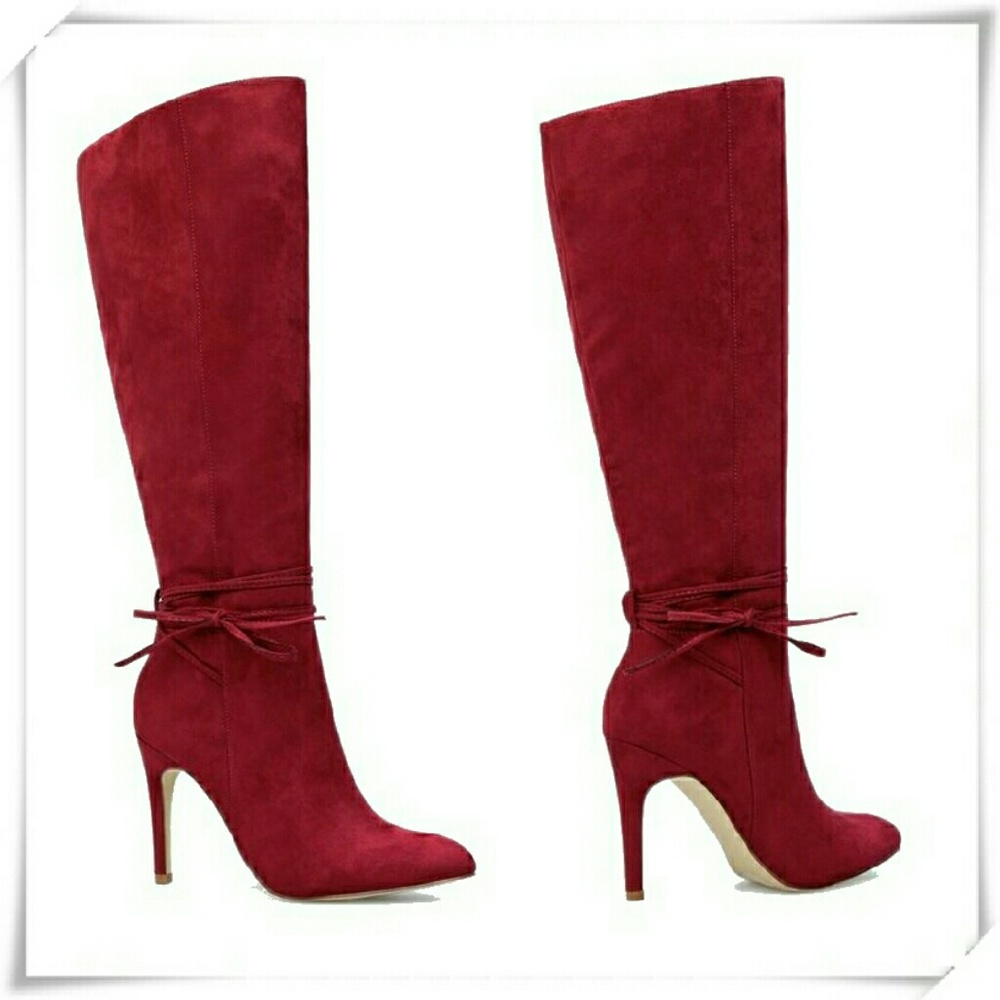👢 Bianka heeled boots in bourdeux.☘